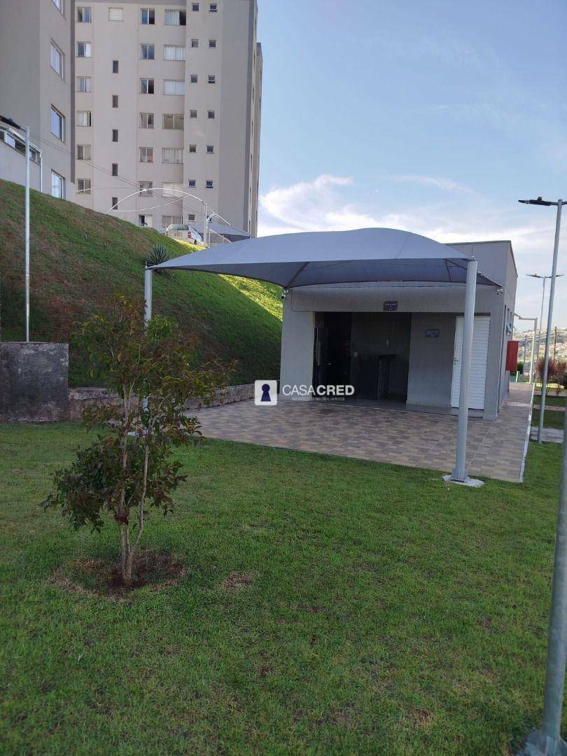 Apartamento para alugar com 2 quartos, 52m² - Foto 11