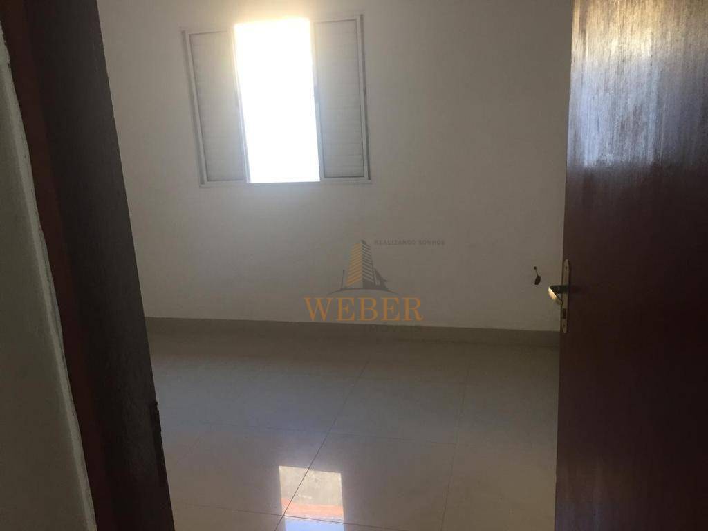 Casa à venda com 2 quartos, 72m² - Foto 8