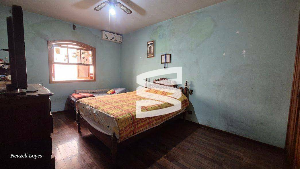 Casa à venda com 3 quartos, 349m² - Foto 19