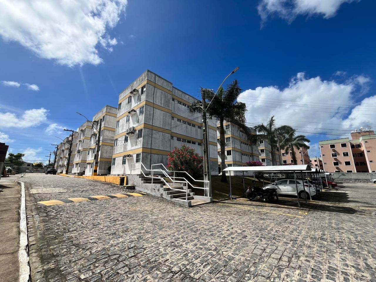 Apartamento à venda com 3 quartos, 59m² - Foto 1