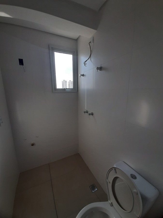 Apartamento à venda com 2 quartos, 55m² - Foto 11