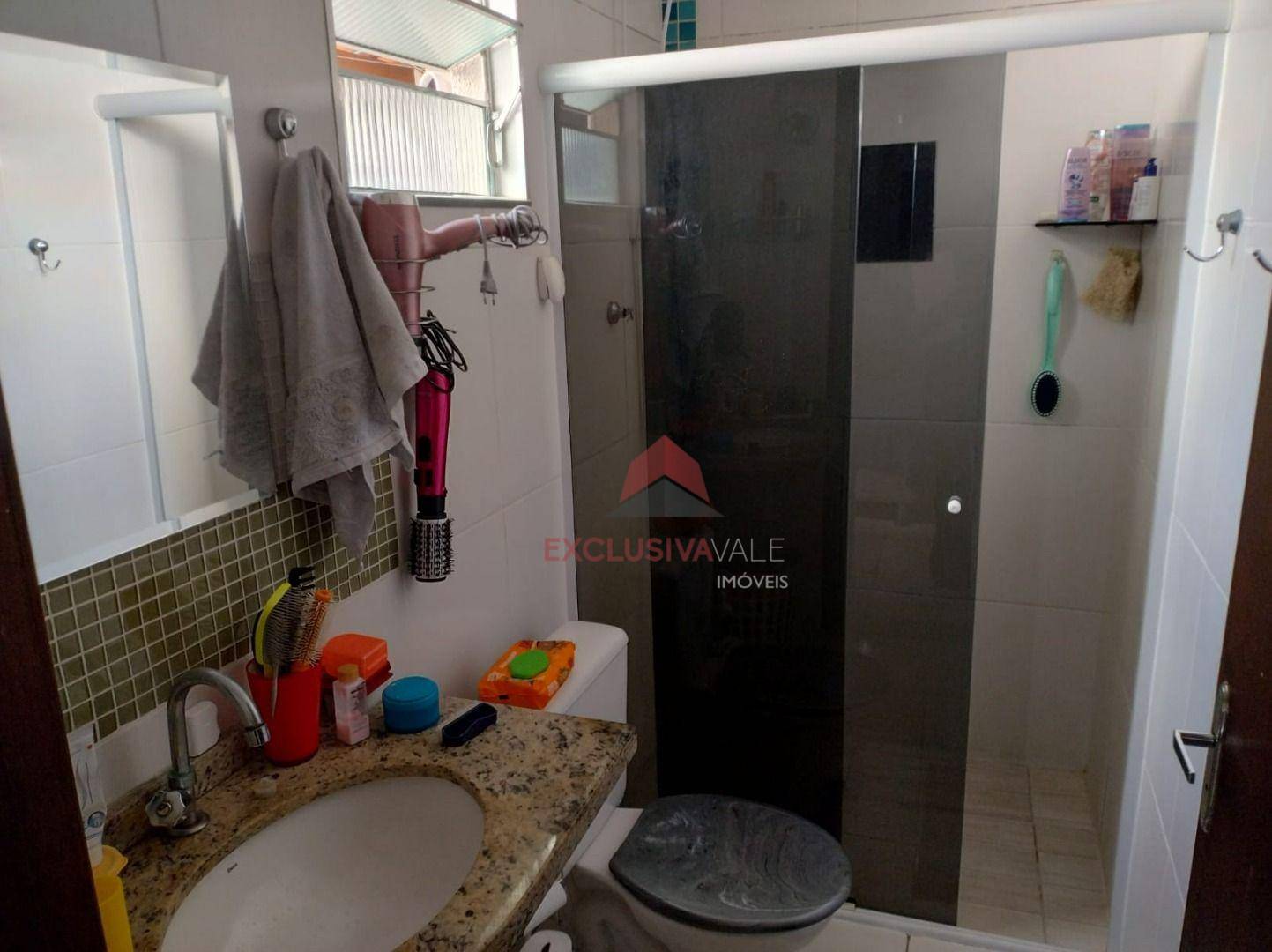 Casa à venda com 3 quartos, 90m² - Foto 18