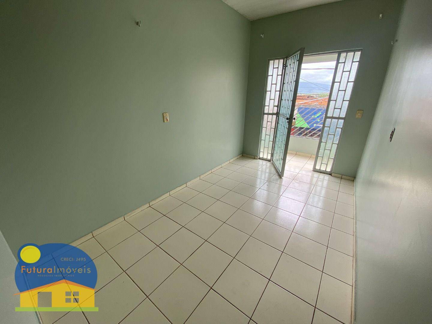 Casa para alugar com 2 quartos, 150m² - Foto 12