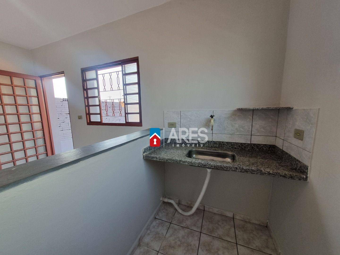 Casa para alugar com 3 quartos, 190m² - Foto 34