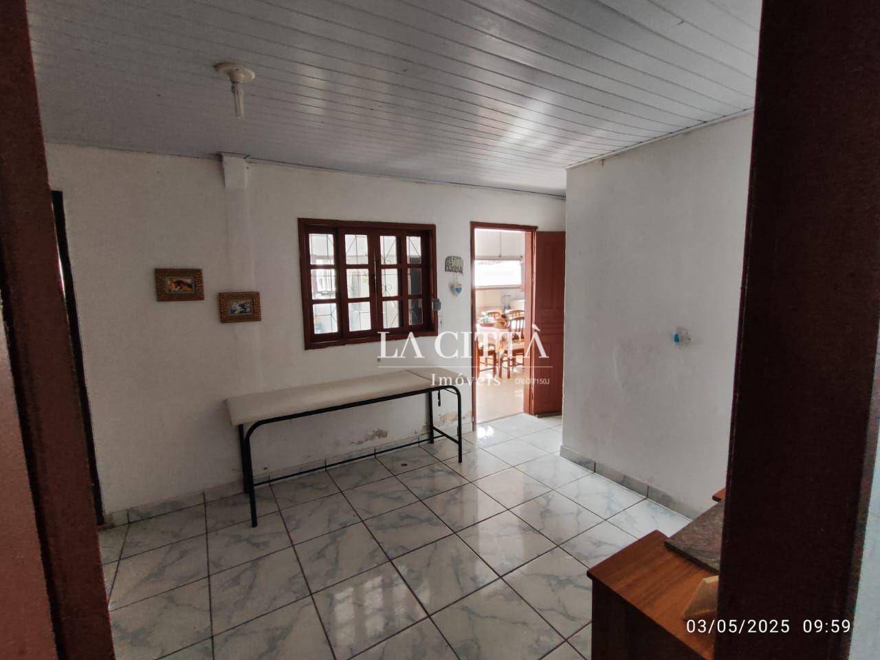 Casa à venda com 3 quartos, 100m² - Foto 5