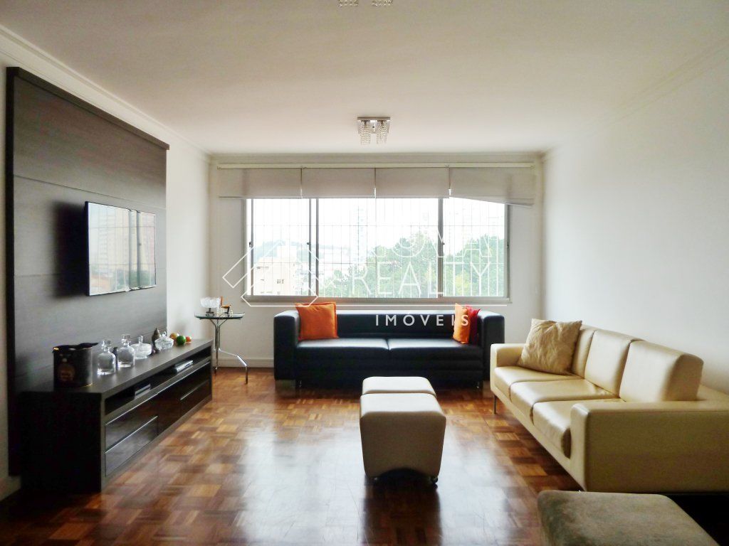 Apartamento à venda com 3 quartos, 130m² - Foto 1