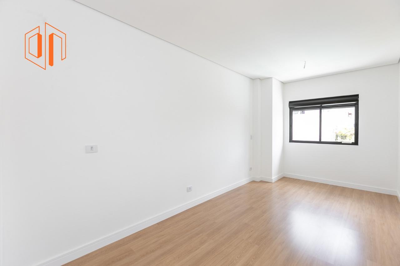 Sobrado à venda com 3 quartos, 299m² - Foto 20