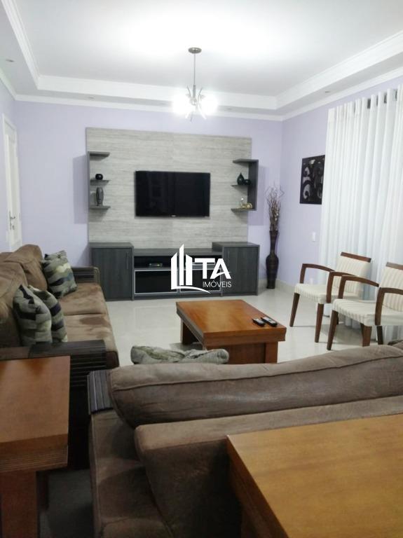 Apartamento à venda com 3 quartos, 133m² - Foto 1