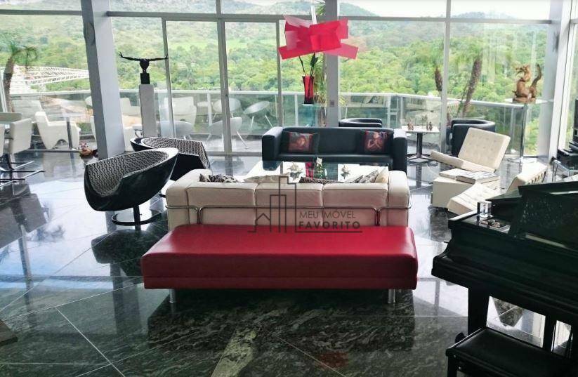 Casa à venda com 5 quartos, 1080m² - Foto 14