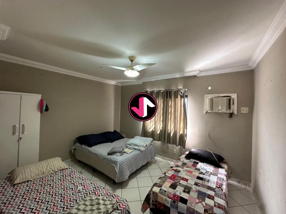Casa à venda com 4 quartos, 249m² - Foto 10