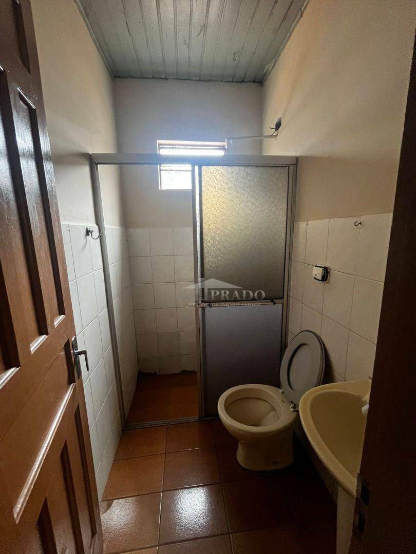 Casa para alugar com 2 quartos, 78m² - Foto 10
