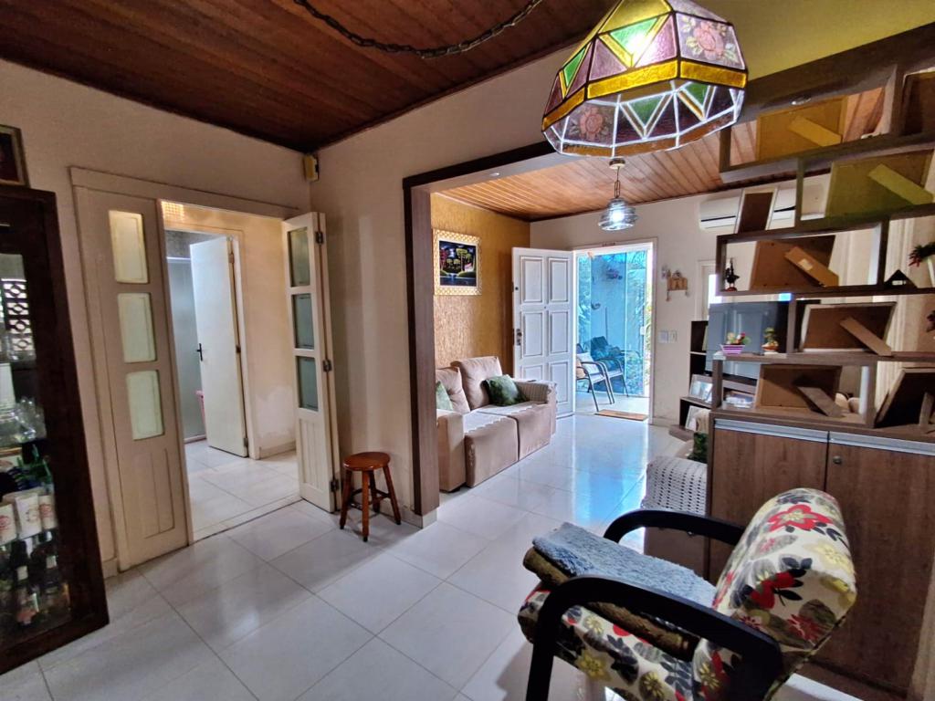 Casa à venda com 4 quartos, 190m² - Foto 5