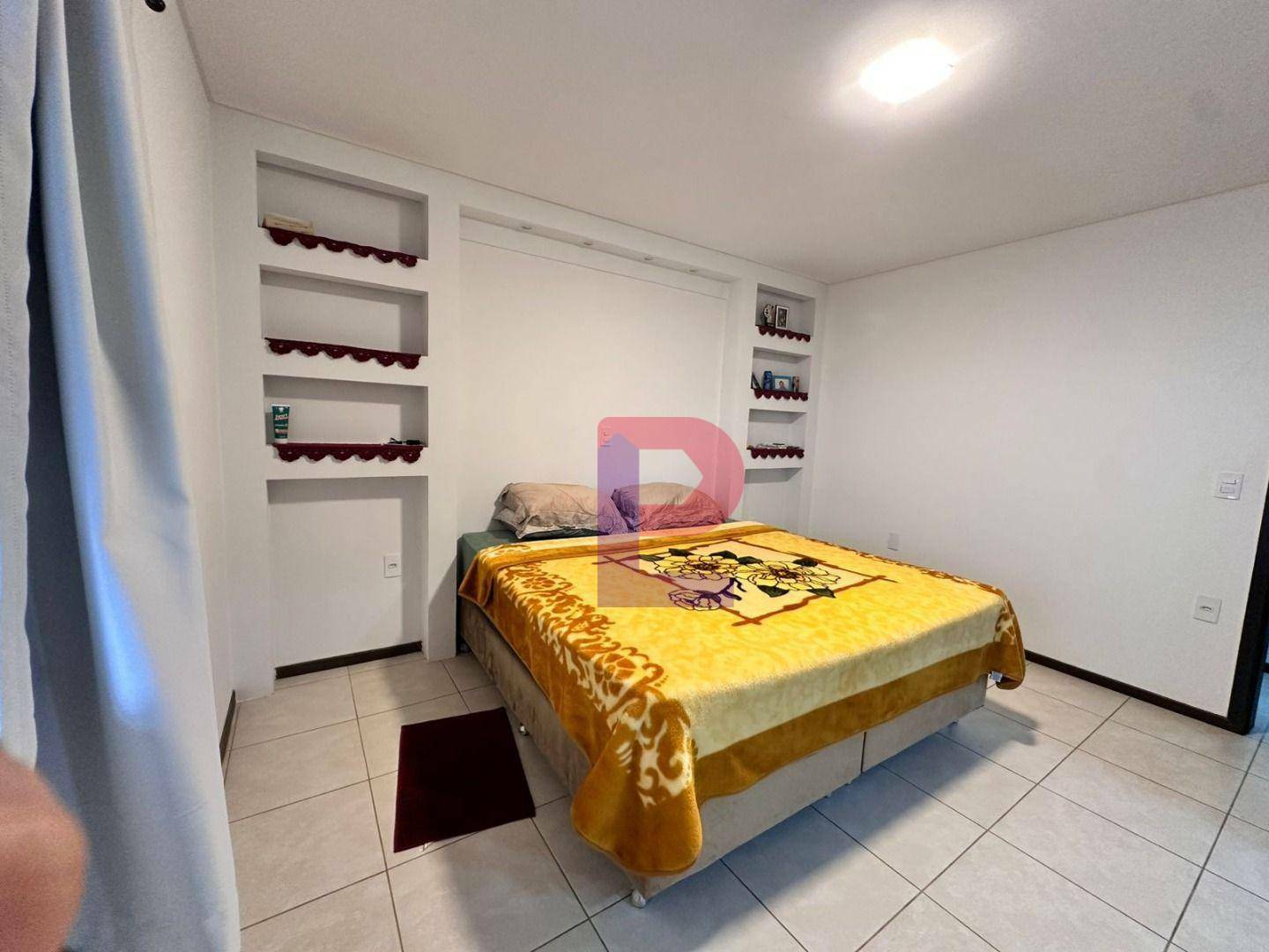 Apartamento para alugar com 3 quartos, 160m² - Foto 12