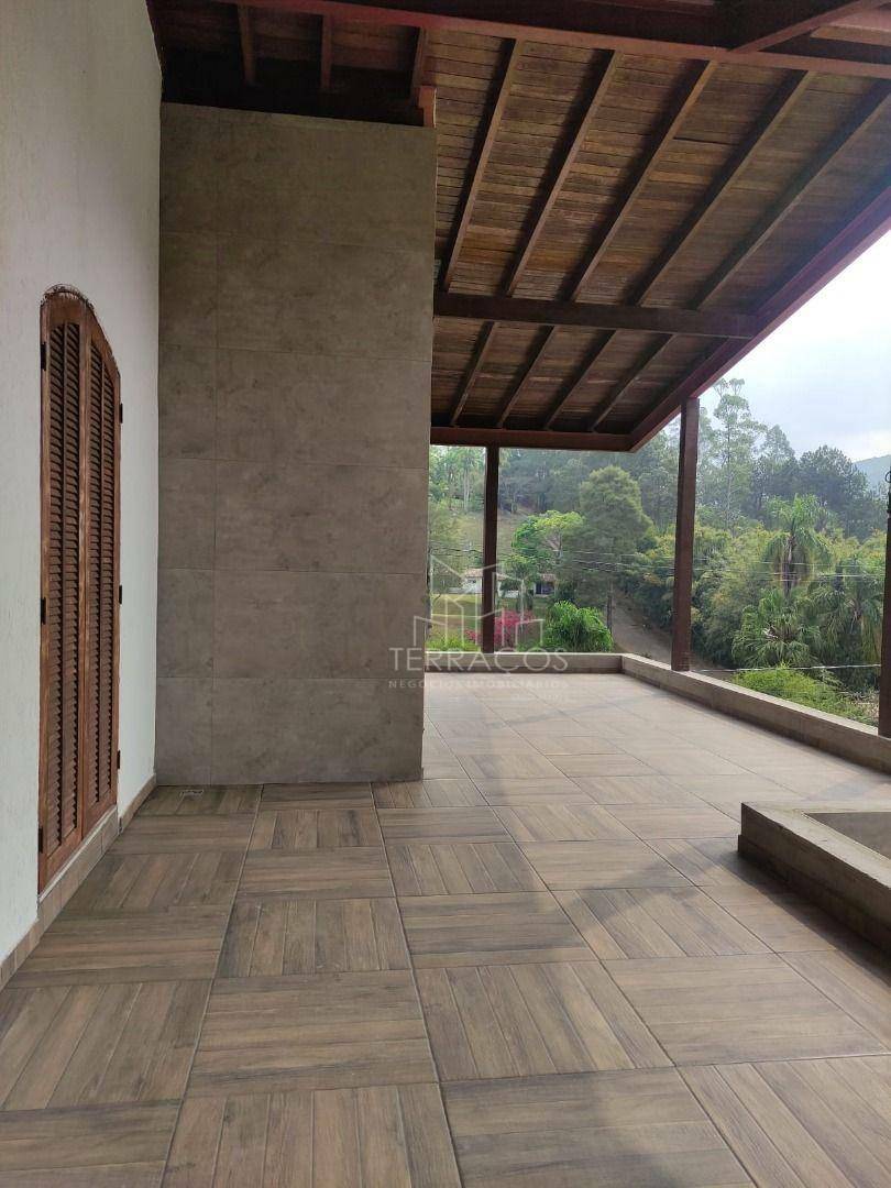 Chácara à venda com 4 quartos, 650m² - Foto 30