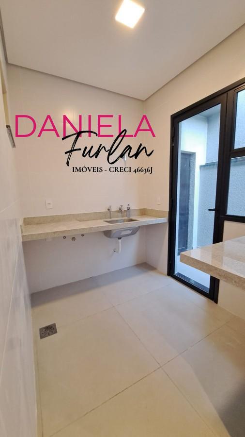 Casa de Condomínio à venda com 3 quartos, 220m² - Foto 8