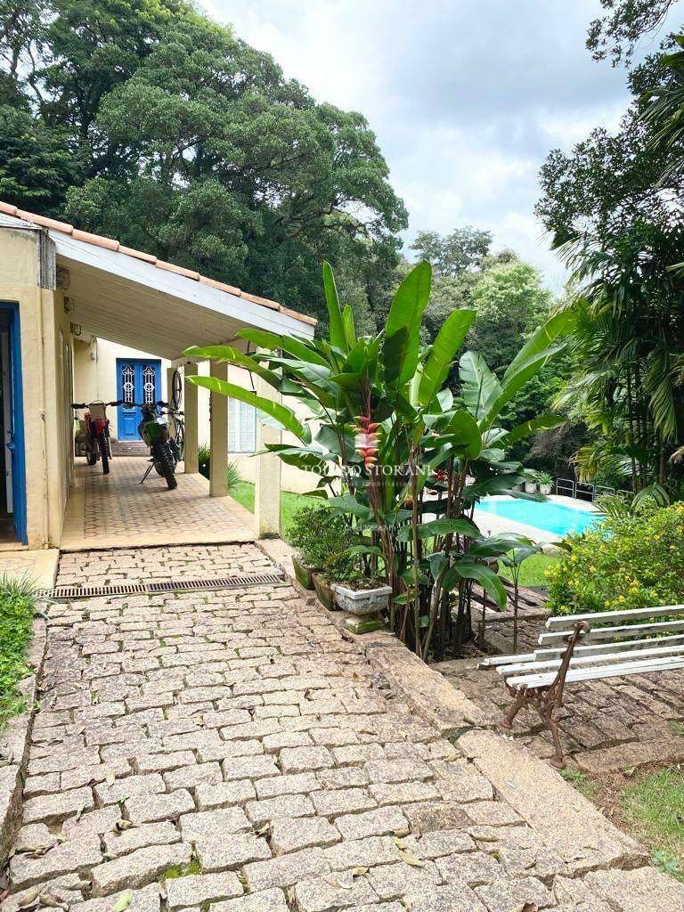 Casa de Condomínio à venda e aluguel com 3 quartos, 600m² - Foto 9