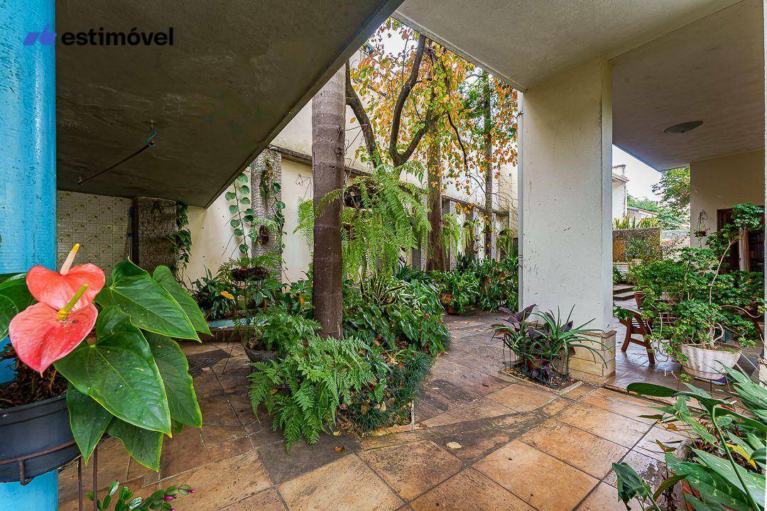 Casa à venda com 3 quartos, 320m² - Foto 34