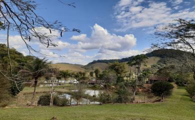 Sítio à venda com 5 quartos, 150000m² - Foto 12