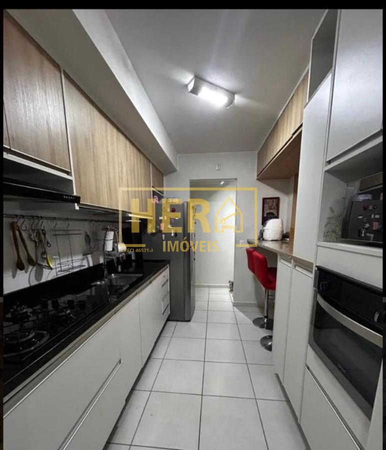 Apartamento para alugar com 3 quartos, 90m² - Foto 3