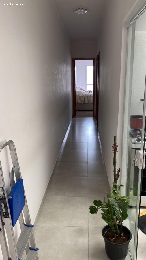 Casa para alugar com 2 quartos, 65m² - Foto 5