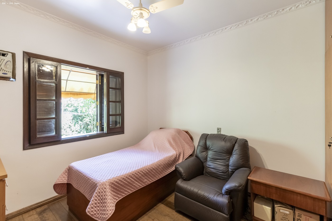 Chácara à venda com 6 quartos, 630m² - Foto 3