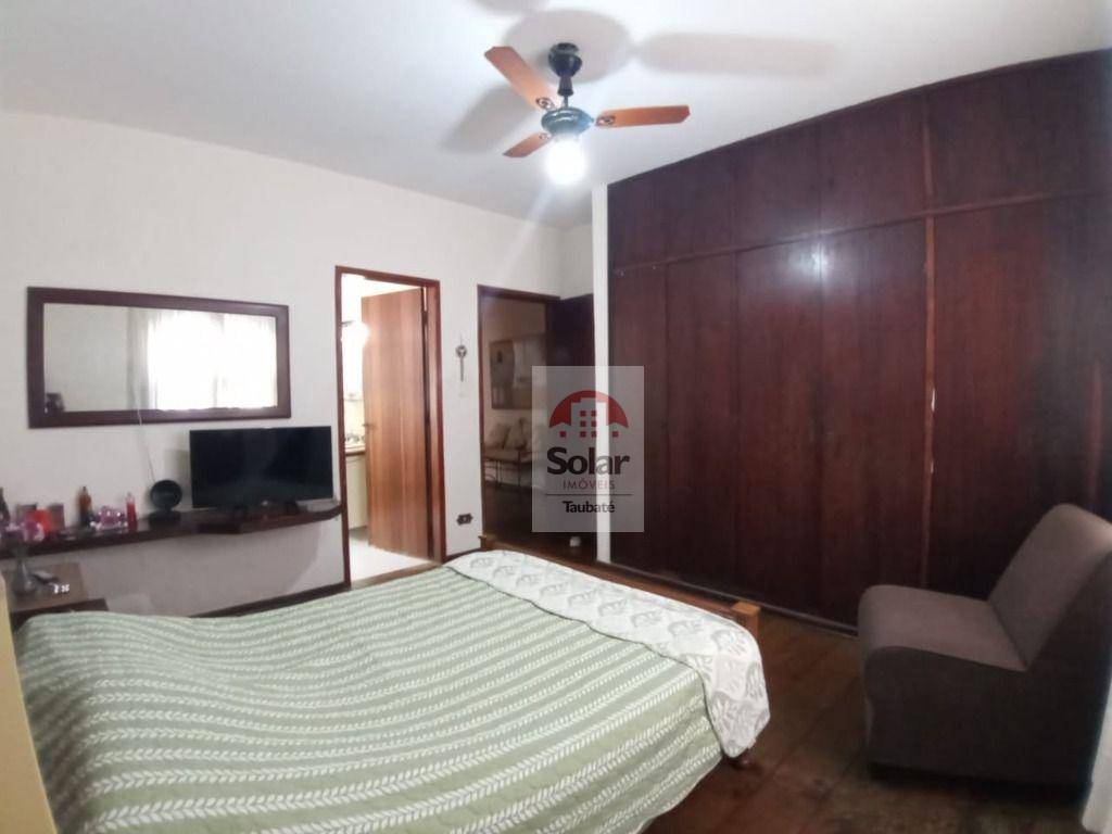 Casa para alugar com 5 quartos, 400m² - Foto 20
