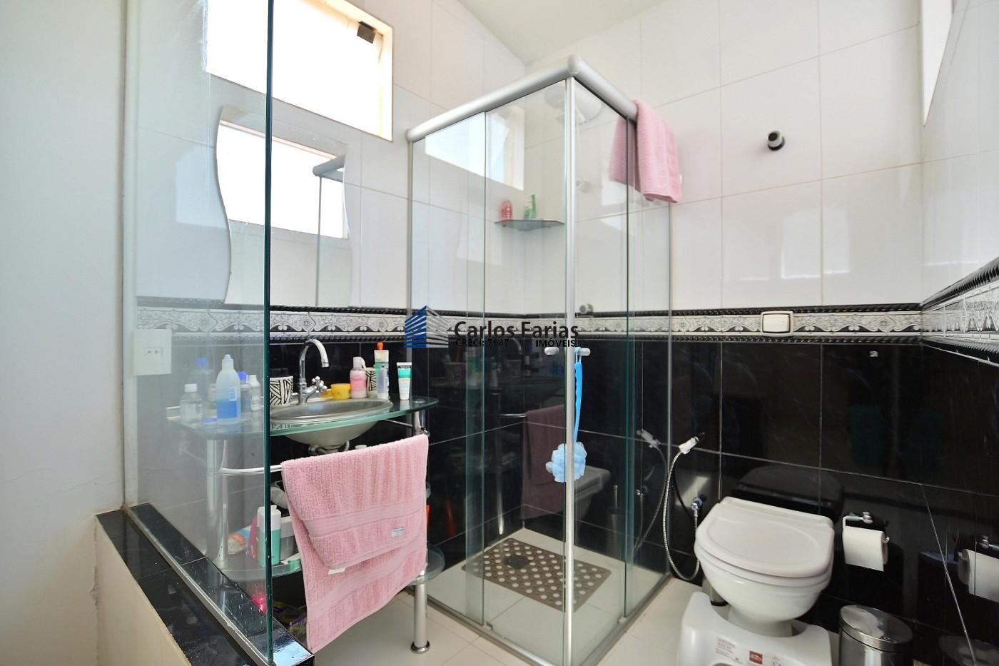 Casa de Condomínio à venda com 4 quartos, 360m² - Foto 41