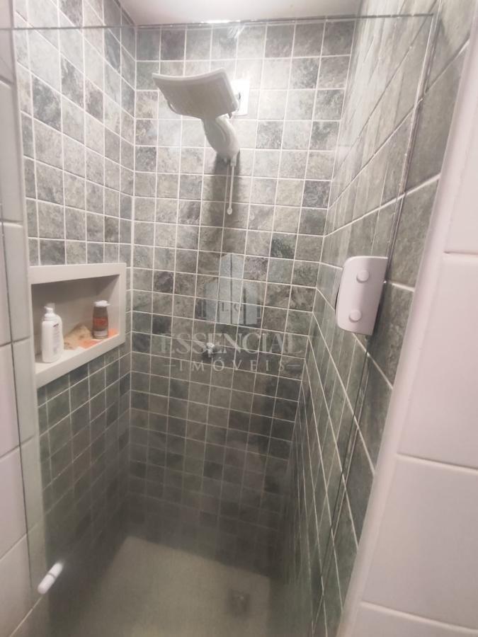 Apartamento à venda com 2 quartos, 70m² - Foto 23