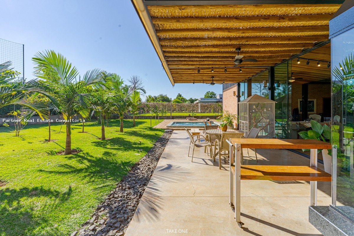 Casa de Condomínio à venda com 4 quartos, 1020m² - Foto 31