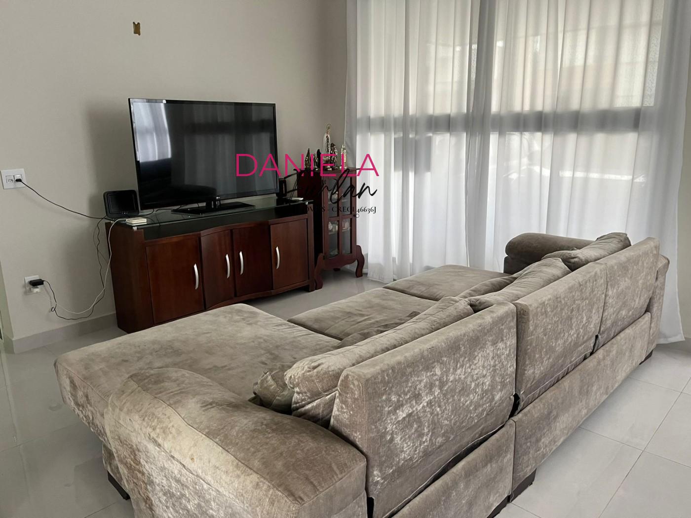 Casa de Condomínio para alugar com 3 quartos, 187m² - Foto 3