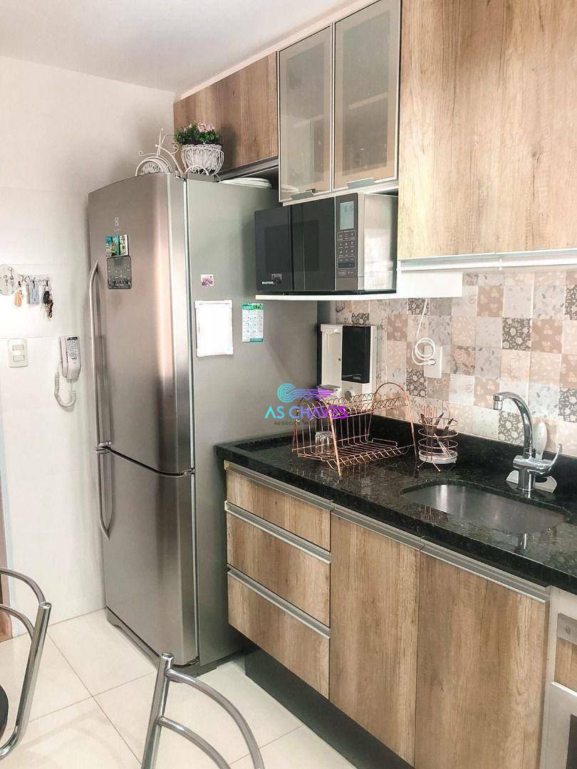 Apartamento à venda com 3 quartos, 71m² - Foto 8