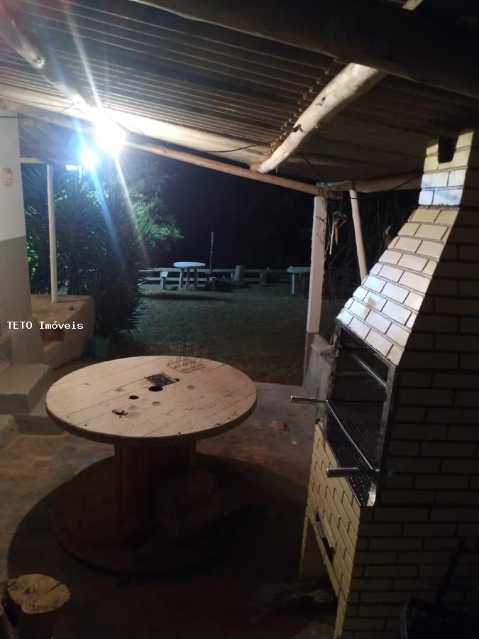 Sítio à venda com 2 quartos, 1800m² - Foto 16