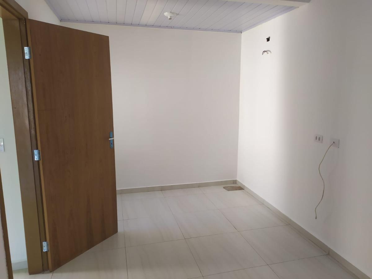 Casa à venda com 2 quartos, 120m² - Foto 8