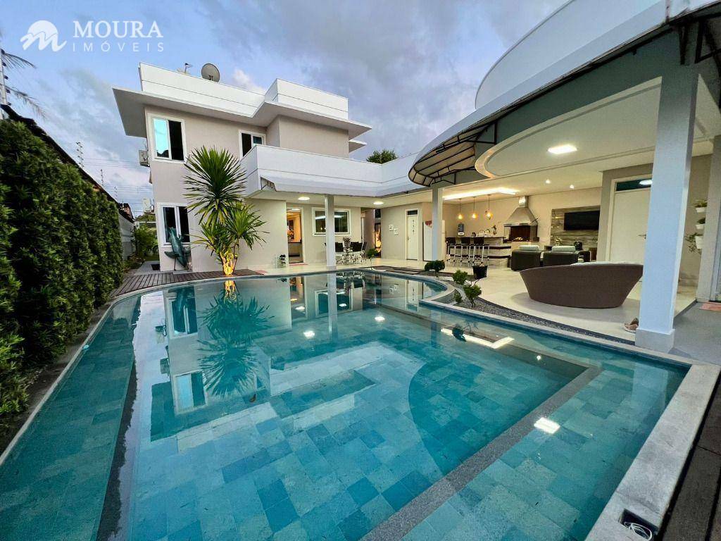 Casa de Condomínio à venda com 4 quartos, 360m² - Foto 1