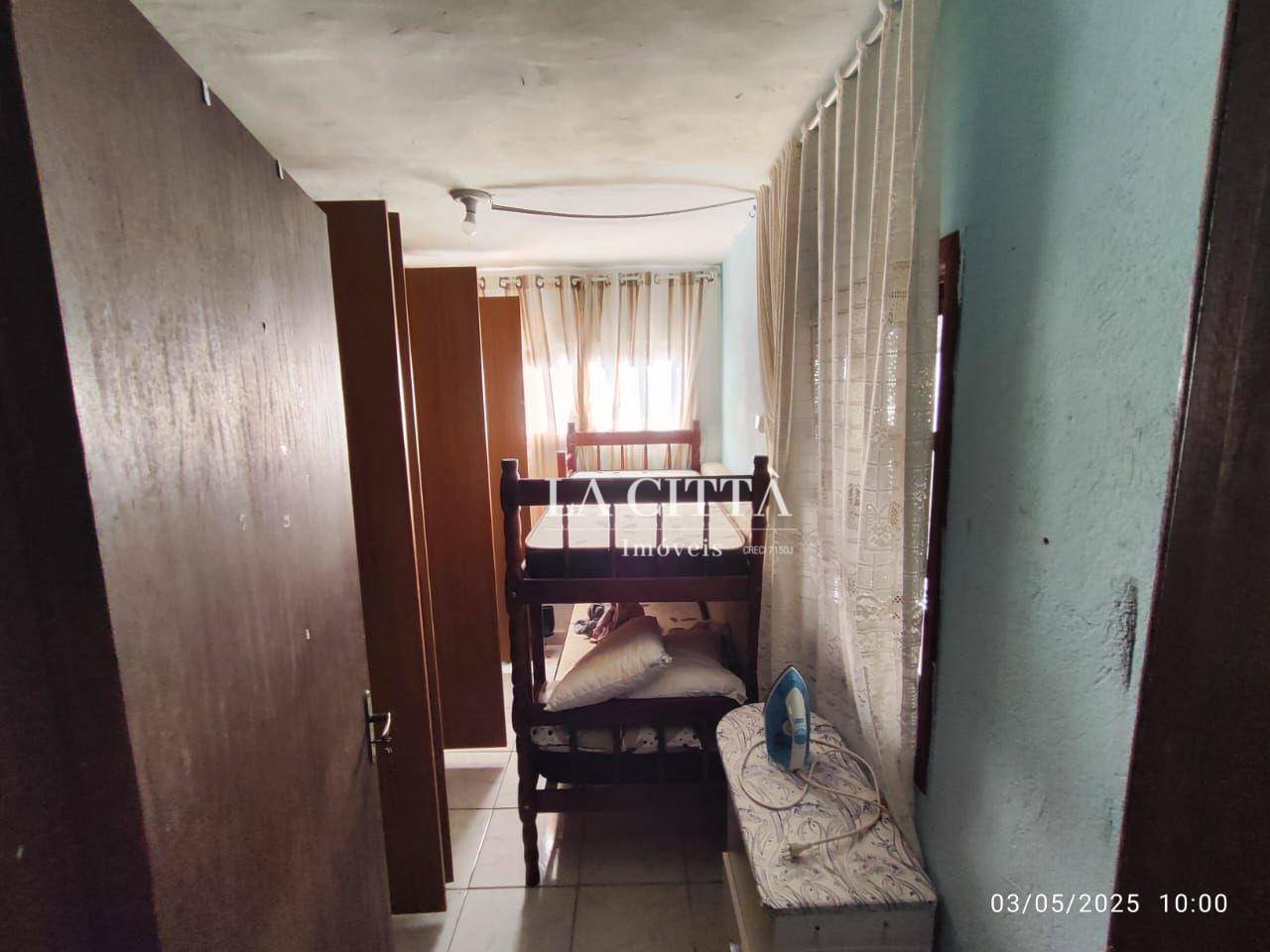 Casa à venda com 3 quartos, 100m² - Foto 8