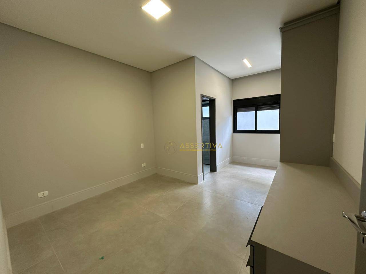 Casa de Condomínio à venda e aluguel com 3 quartos, 350m² - Foto 17