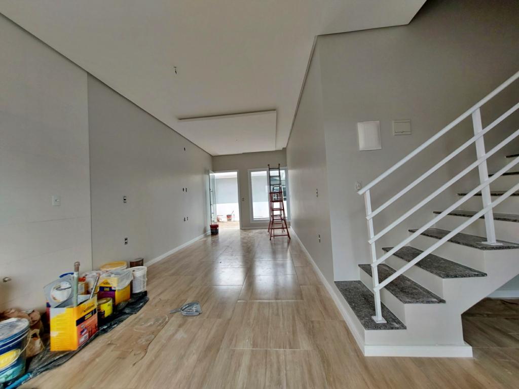 Sobrado à venda com 2 quartos, 130m² - Foto 4
