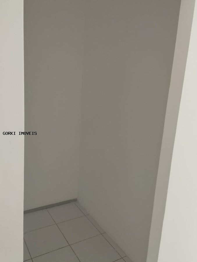 Casa à venda com 2 quartos, 60m² - Foto 19