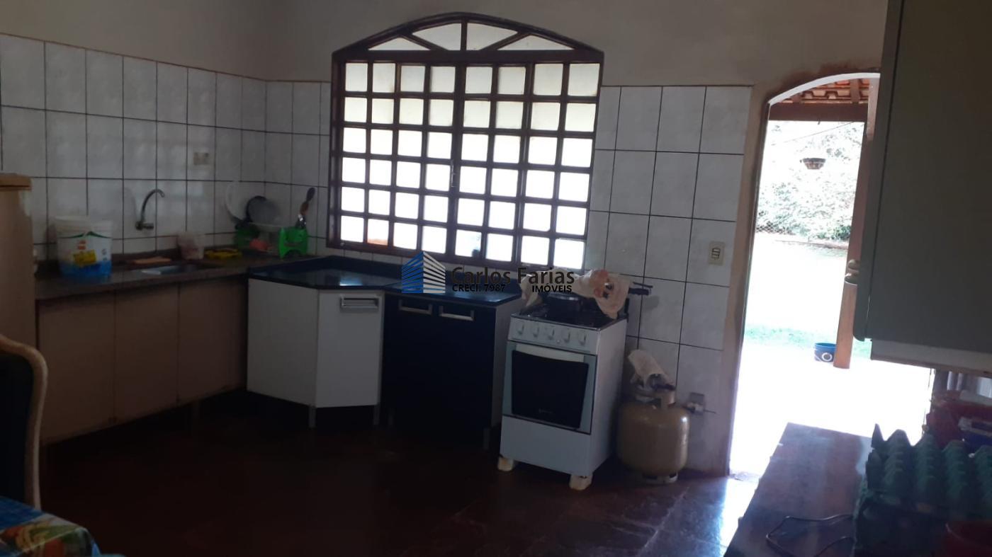 Chácara à venda com 5 quartos, 360m² - Foto 10