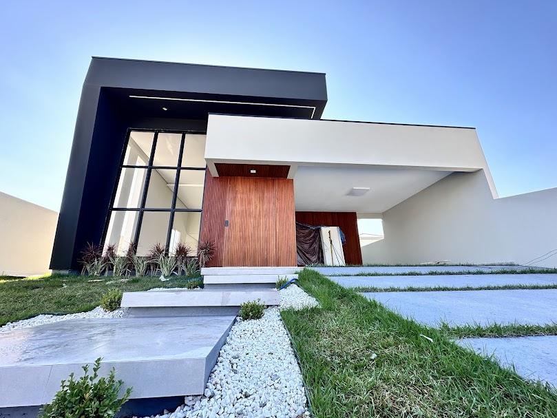 Casa à venda com 3 quartos, 175m² - Foto 1