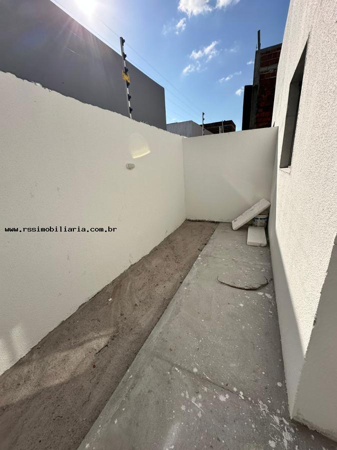 Casa à venda com 2 quartos, 56m² - Foto 13