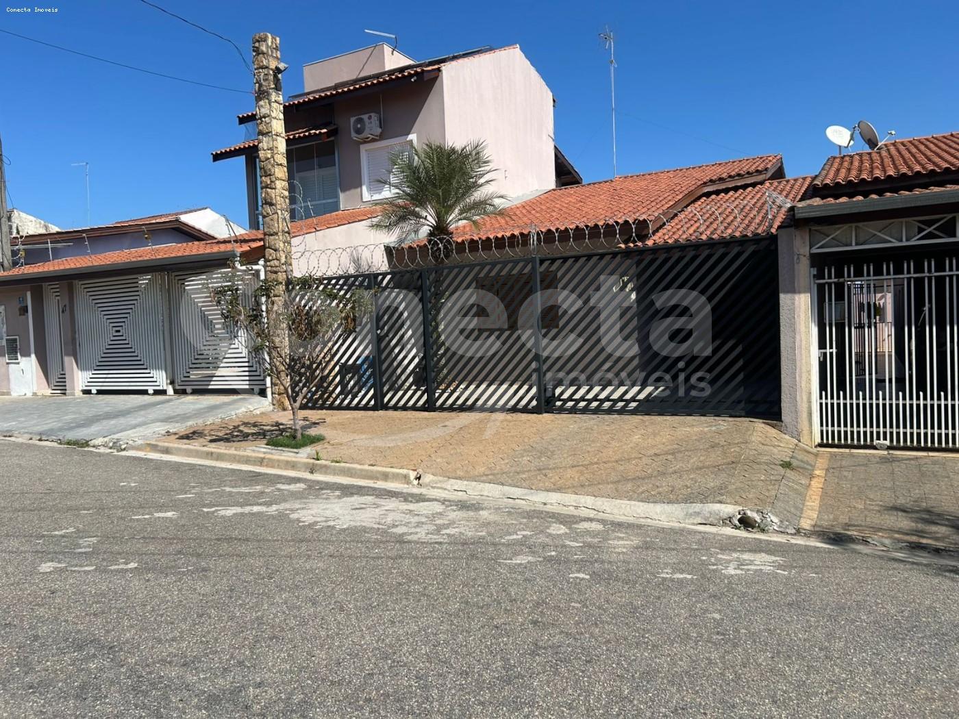 Casa à venda com 2 quartos, 122m² - Foto 2