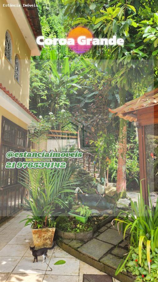 Casa à venda com 3 quartos, 340m² - Foto 3