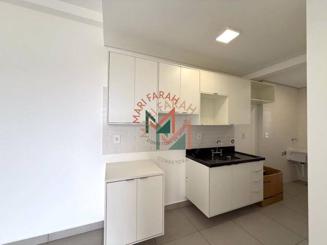 Apartamento à venda com 2 quartos, 76m² - Foto 4