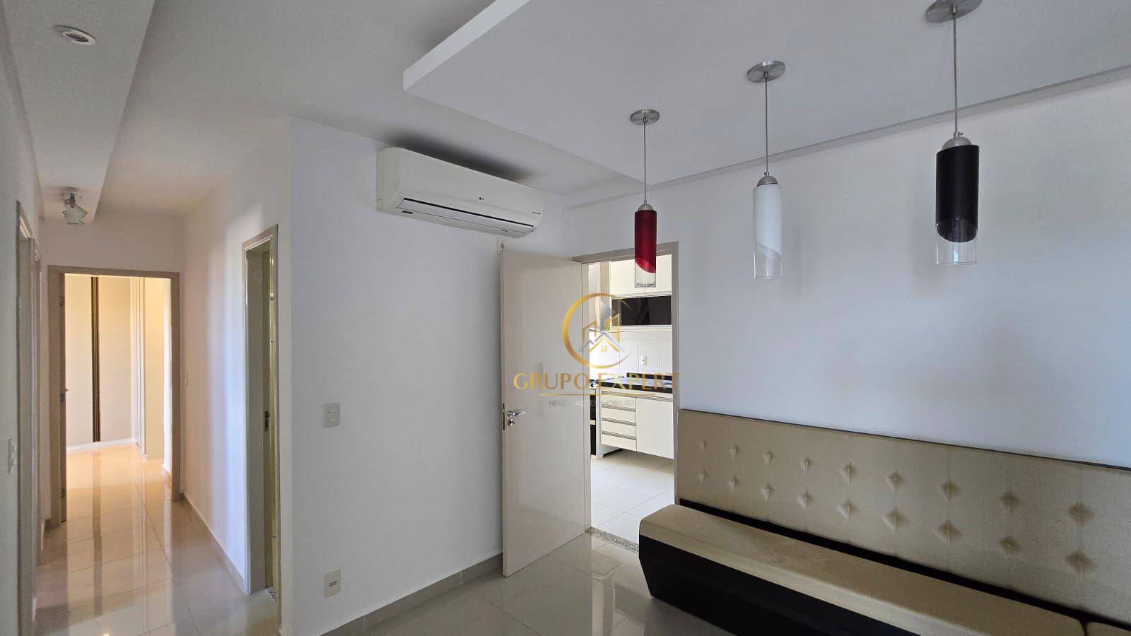 Apartamento para alugar com 3 quartos, 94m² - Foto 5