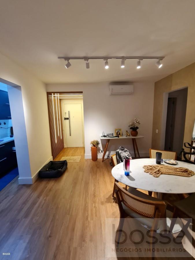 Apartamento à venda com 2 quartos, 82m² - Foto 1