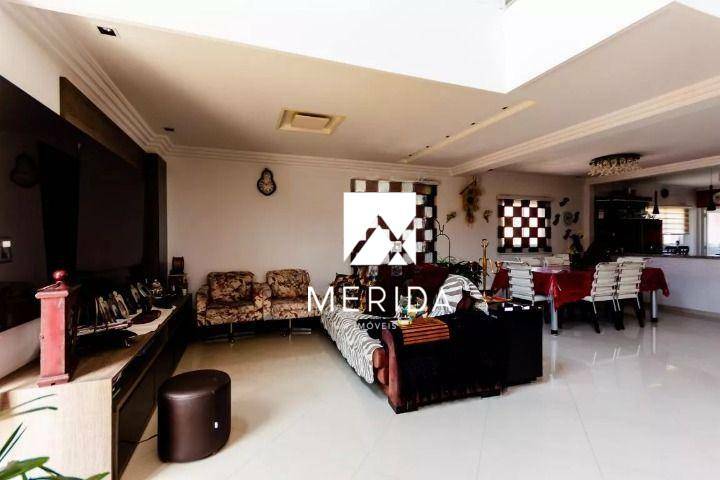 Cobertura à venda e aluguel com 4 quartos, 250m² - Foto 2