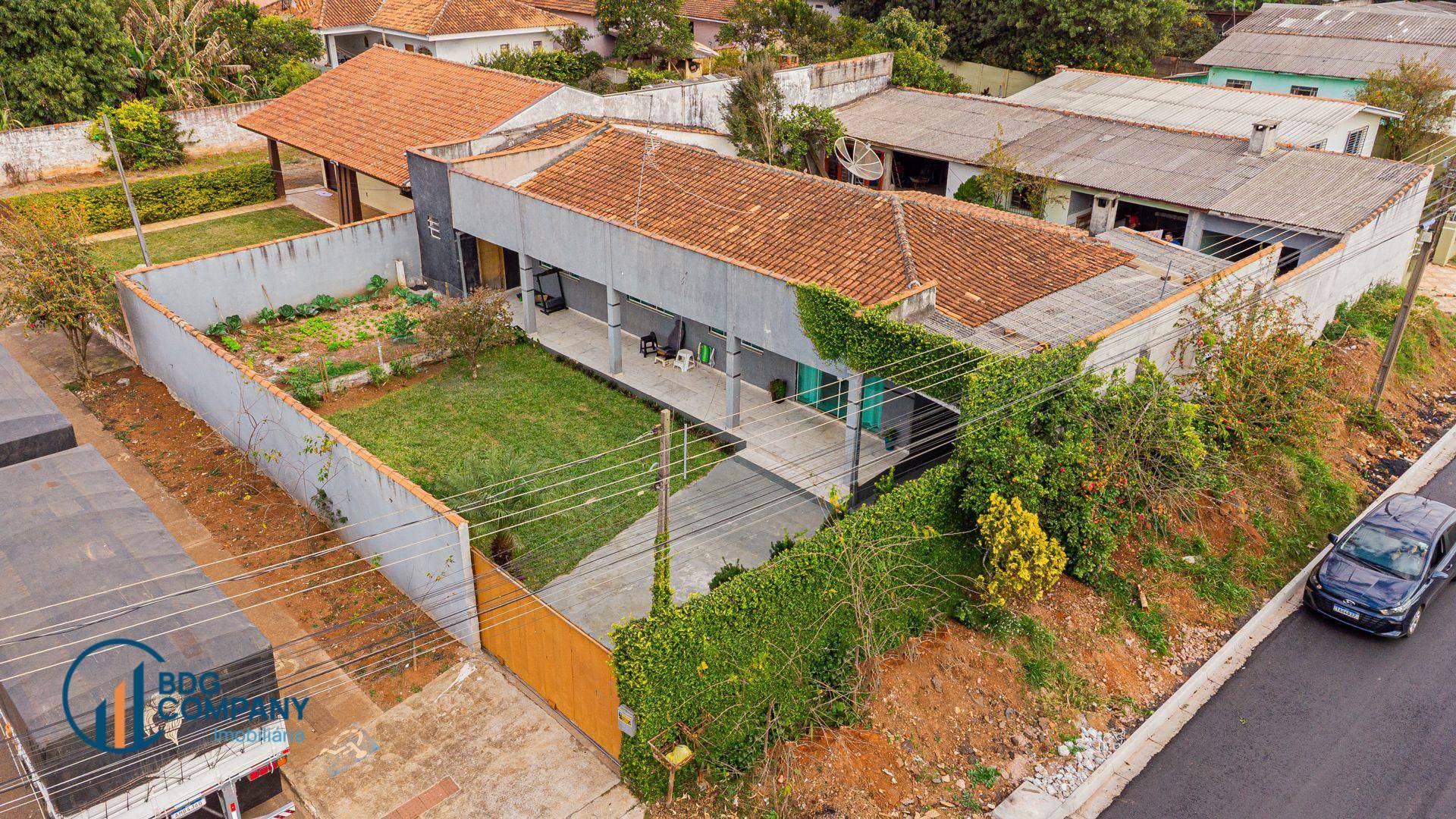 Casa à venda com 4 quartos, 220m² - Foto 37