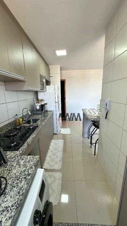 Apartamento à venda com 2 quartos, 63m² - Foto 10