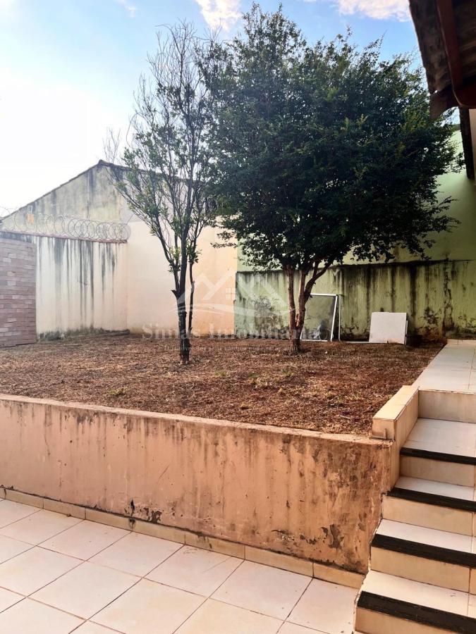 Casa à venda com 3 quartos, 348m² - Foto 25